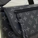 Louis Vuitton Pulse Messenger Bag Monogram Eclipse M12681 - Image 3