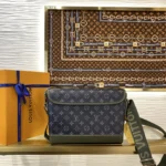 Louis Vuitton Courtier Messenger Bag Monogram Eclipse M28629 - Image 3