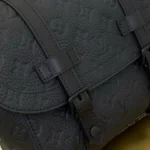 Louis Vuitton Christopher Messenger Bag M28324 - Image 3