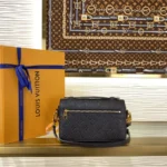 Louis Vuitton Pochette Metis East West Monogram Empreinte Black M46595 - Image 3