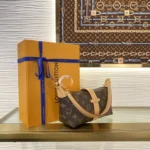 Louis Vuitton Pochette Mia Monogram M26191 - Image 3