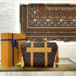 Louis Vuitton Christopher Messenger Bag Monogram M28115 - Image 3