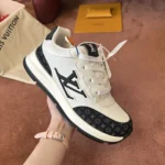 Louis Vuitton LV Classic Sneaker - Image 3