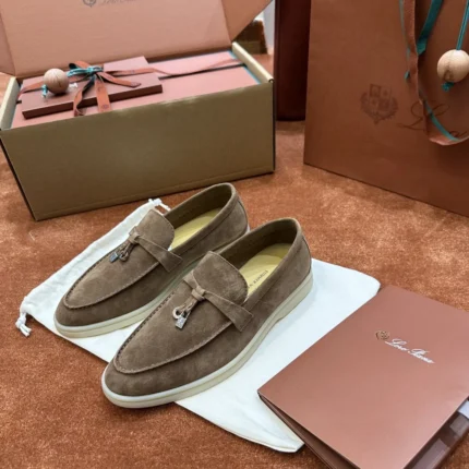 Shoes collection image