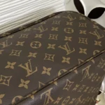 Louis Vuitton Neverfull MM Tote M12061 - Image 4