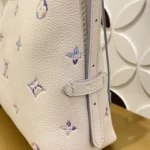 Louis Vuitton Carryall East West Quartz Gradient M2A369 - Image 4