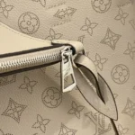 Louis Vuitton Boundless Bag Mahina M13180 - Image 4