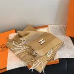 Hermès H Logo Reversible Lambswool Scarf - Image 3
