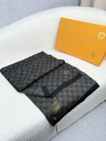 Louis Vuitton Petit Damier Knit Wool Scarf - Image 4