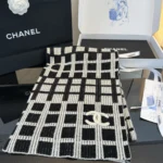 Chanel CC Check Knit Scarf - Image 4