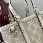 Gucci GG Emblem Tote Bag 855491 - Image 4
