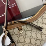 Gucci GG Emblem Shoulder Bag 847450 - Image 4