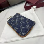 Gucci GG Emblem Card Holder 819113 - Image 4