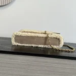 Chanel 26K Shearling Trim Vanity Case - Image 4