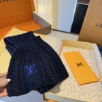Louis Vuitton Only LV Mini Cable Knit Wool Scarf 135x20cm - Image 3