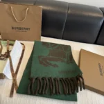Burberry Equestrian Knight Jacquard Double-Sided Cashmere Scarf 35x190cm - Image 4