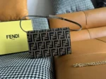 Fendi Baguette FF Chain Bag 21cm - Image 4