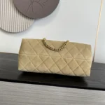 Chanel OHANEL Shoulder Bag 26cm - Image 4