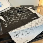 Chanel Double-Sided Diamond Logo Scarf 198*68cm - Image 4