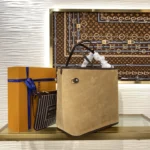 Louis Vuitton Neverfull Inside Out MM Suede M29973 - Image 4