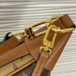 Louis Vuitton Loop Hobo Monogram M46311 - Image 4