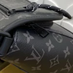 Louis Vuitton Pulse Messenger Bag Monogram Eclipse M12681 - Image 4