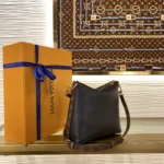 Louis Vuitton Multipass Mini Black M2A840 - Image 4