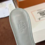 Hermès Oasis Heeled Sandal - Image 4