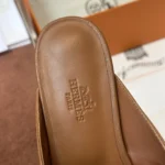 Hermès Kelly Leather Mule - Image 4
