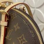 Louis Vuitton Squire PM Monogram M28951 - Image 5