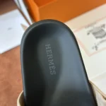 Hermès Chypre Sandal - Image 5