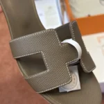 Hermès Oasis Heeled Sandal - Image 5