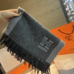 Hermès H Logo Reversible Lambswool Scarf - Image 4