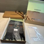 Burberry Check Crest Cashmere Scarf - Image 4