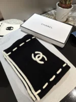 Chanel 2026 CC Knit Cashmere Scarf - Image 2