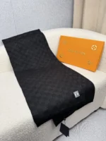 Louis Vuitton Petit Damier Knit Wool Scarf - Image 6