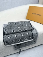 Louis Vuitton Monogram Jacquard Knit Wool Scarf - Image 5