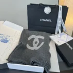 Chanel CC Chunky Knit Cashmere Scarf - Image 5