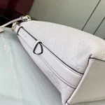 Gucci GG Emblem Bucket Bag 847452 - Image 5