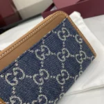 Gucci GG Emblem Card Holder 821804 - Image 5