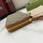 Gucci GG Emblem Wallet 821803 - Image 5
