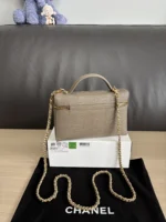 Chanel Vanity Case with Chain - Image 5