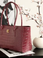 Chanel 26S Cerf Tote Bag Crocodile Embossed 39cm - Image 5