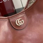 Gucci Giglio Large Glossy Leather Tote Bag with Pouch - Image 5