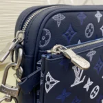 Louis Vuitton Trio Messenger Bag Navy M28618 - Image 5