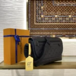 Louis Vuitton Courtier Messenger Bag Taurillon M28781 - Image 5