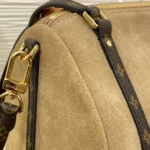 Louis Vuitton Express MM Bag Suede M26358 - Image 5