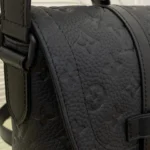 Louis Vuitton Christopher Messenger Bag M28324 - Image 5
