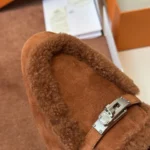 Hermès Kelly Shearling Mule - Image 5