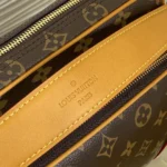 Louis Vuitton Nil Messenger Bag Vintage M14016 - Image 6